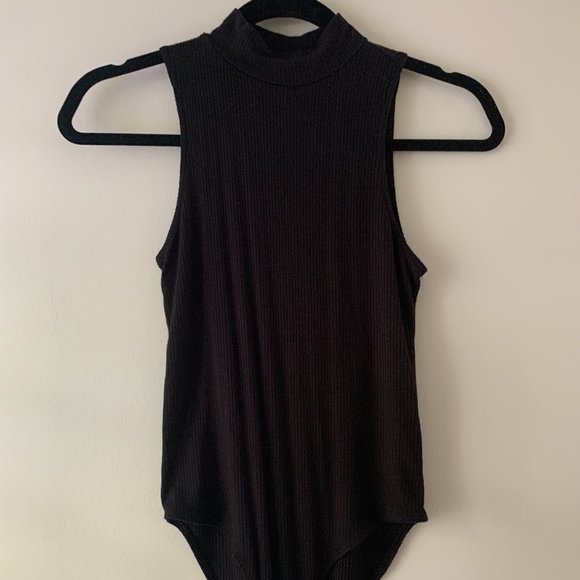Mudd black ribbed turtleneck bodysuit size S - Picture 2 of 4
